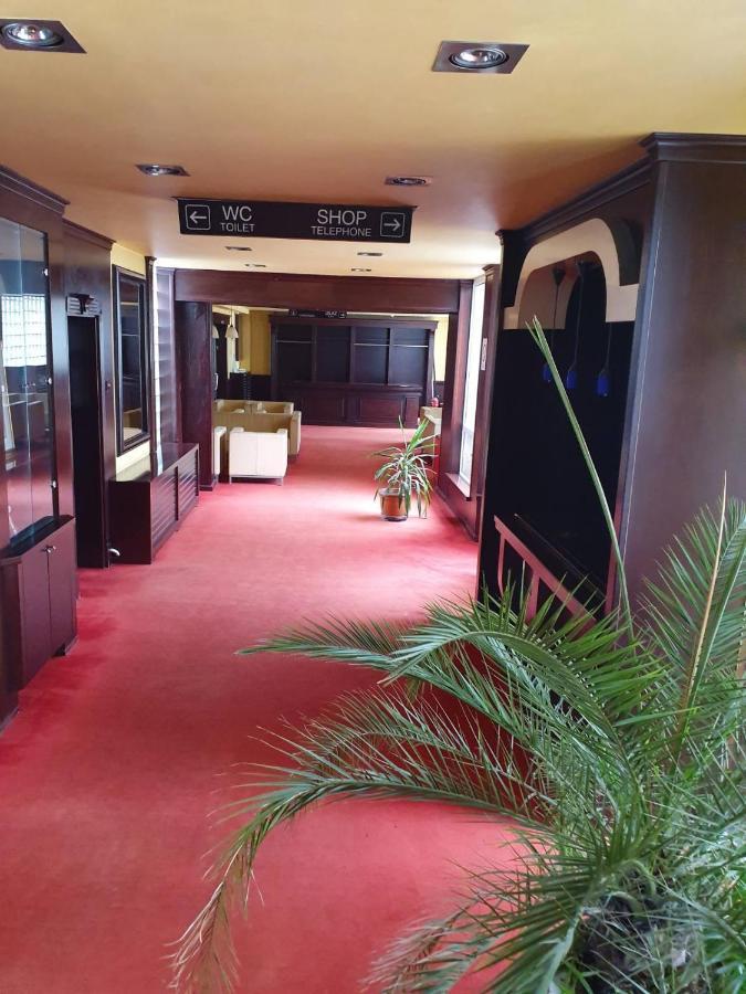 Hotel Sajam Novi Sad Dış mekan fotoğraf