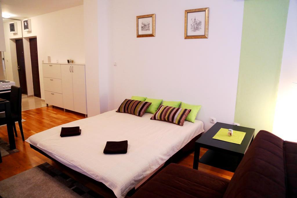 Hotel Sajam Novi Sad Dış mekan fotoğraf